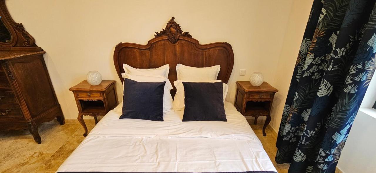 Bel & Ancien Appartement T3 Renove Dans Sartene エクステリア 写真