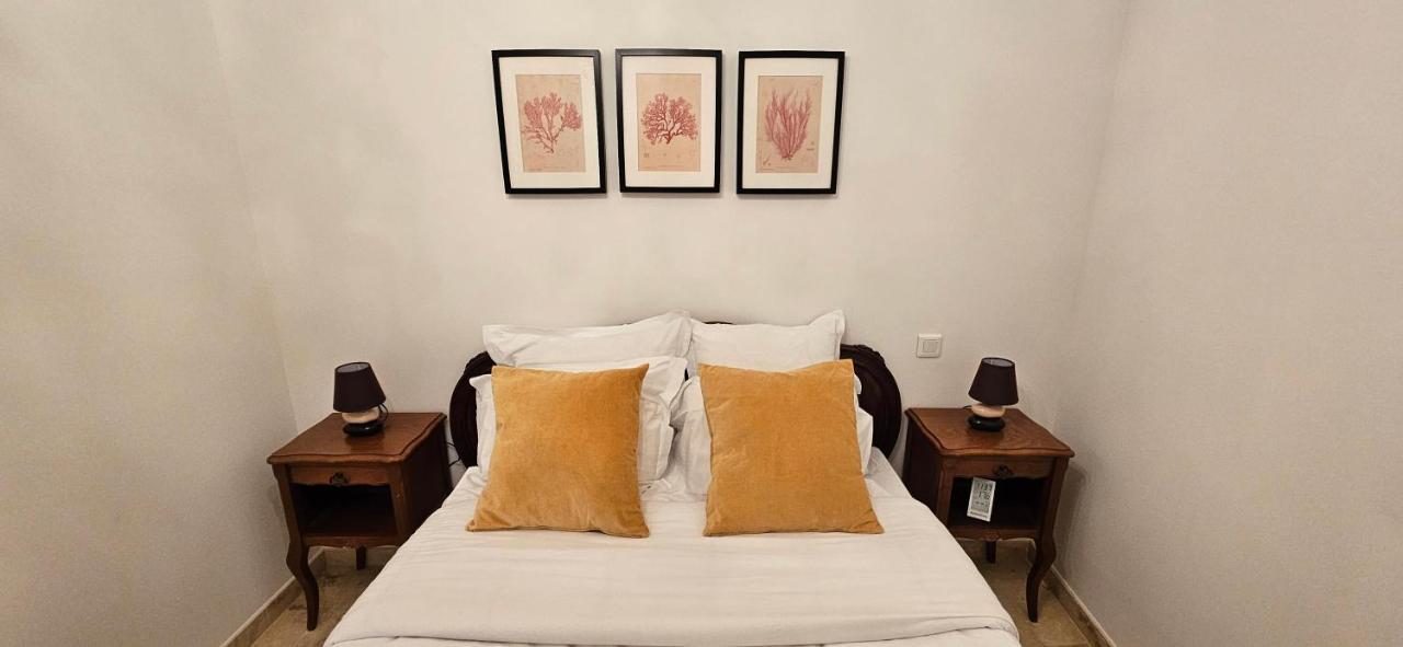 Bel & Ancien Appartement T3 Renove Dans Sartene エクステリア 写真